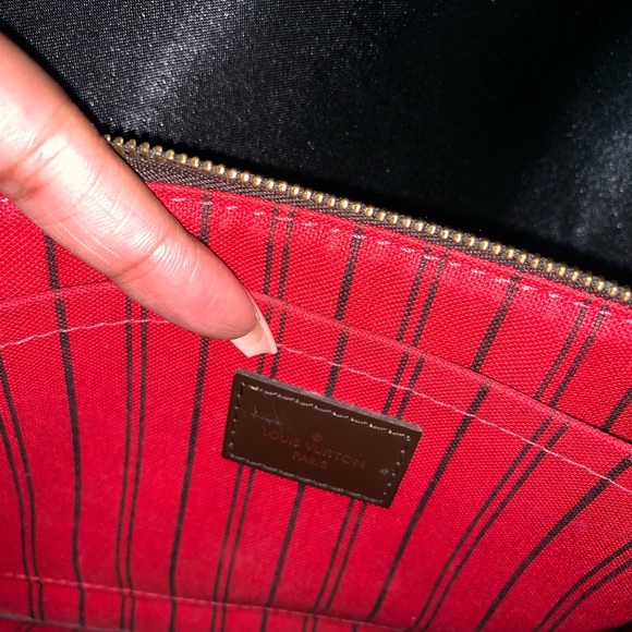 Authentic Neverfull Louis Vuitton pouchette damier ebene - Picture 2 of 9